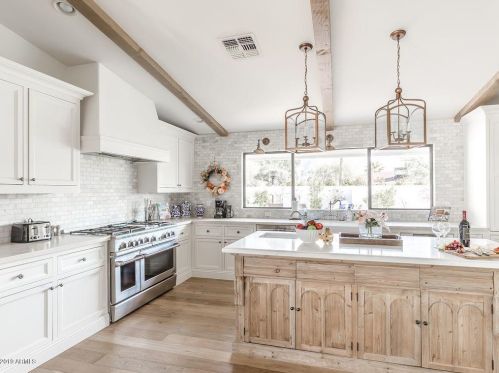 5123 43rd Pl, Phoenix AZ  85018-1633 exterior