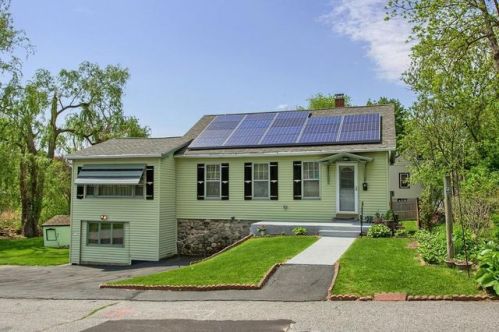 3 Loring Rd, Methuen, MA 01844-7709