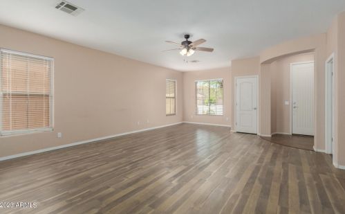 7811 5th Dr, Phoenix AZ  85041-8044 exterior