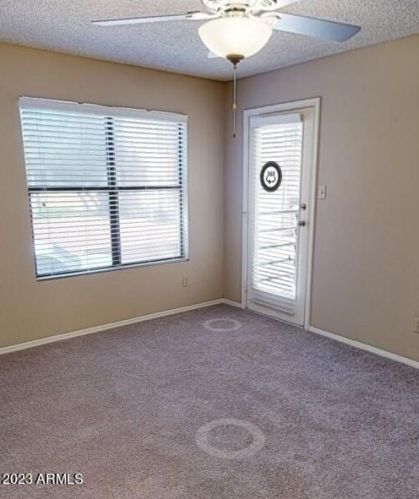 9605 48th St, Phoenix, AZ 85044-5658