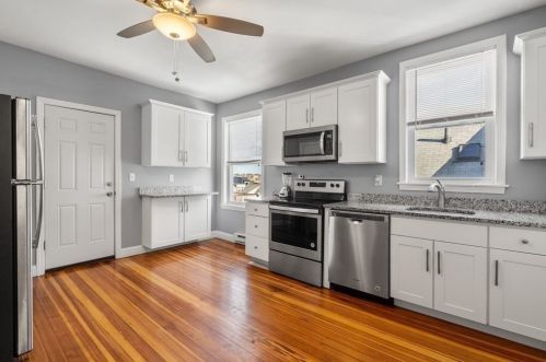 50 Library St, Chelsea MA 02150-2908 exterior