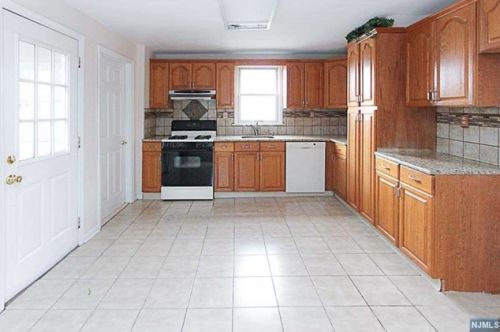 73 Rose St, Kearny NJ 07032-1959 exterior