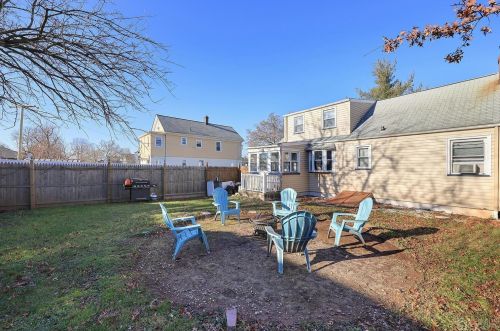 19 Jeanette St, Carteret NJ  07008-3131 exterior