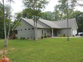 675 Tabletop Rd, Monterey, TN 38574-3827