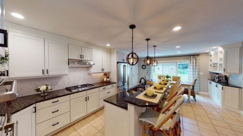 32 Eames St, North Reading MA 01864-2116 exterior