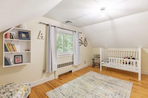 51 Rdg St, Arlington MA 02474-1706 exterior