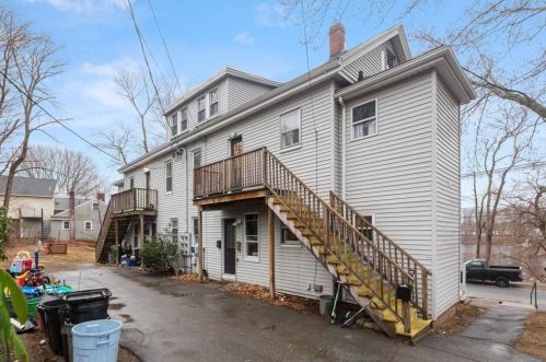 342 Main St, Groveland MA 01834-1346 exterior