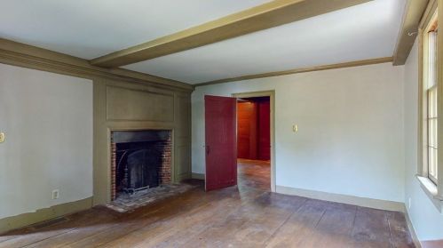 136 Plantation St, Worcester MA 01604-3062 exterior