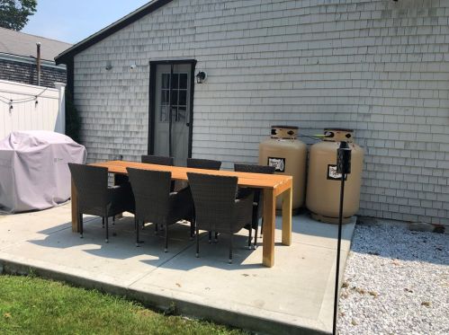 71 Gibbs Ave, Wareham MA  02571-1440 exterior