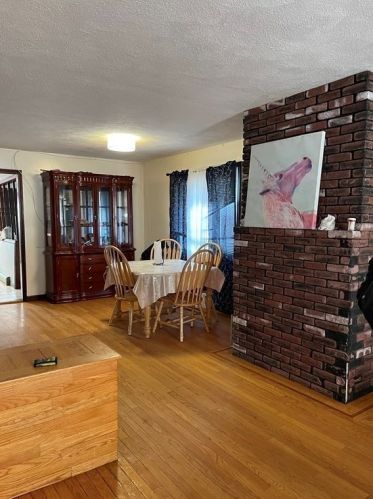 143 Bloomingdale St, Chelsea MA  02150-1935 exterior