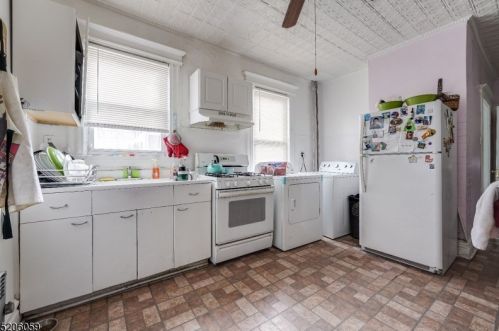 65 Halstead St, Kearny NJ 07032-2077 exterior