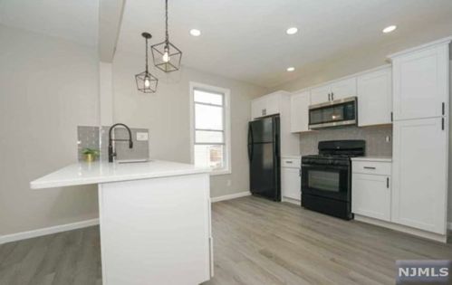 227 Stephens St, Belleville NJ  07109-3218 exterior