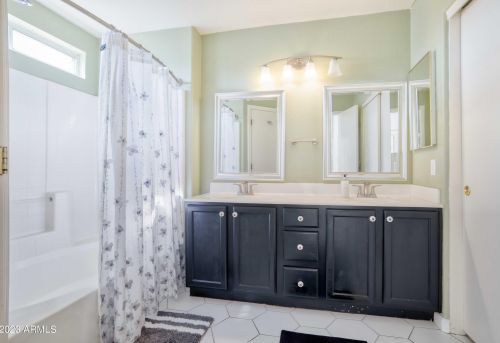 1963 Bluefield Ave, Phoenix AZ  85022-1350 exterior