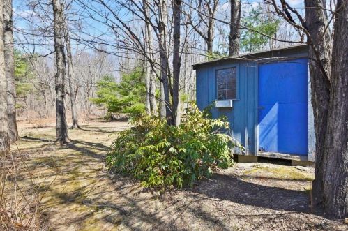 9 Knollwood Rd, Worcester MA 01612-1326 exterior