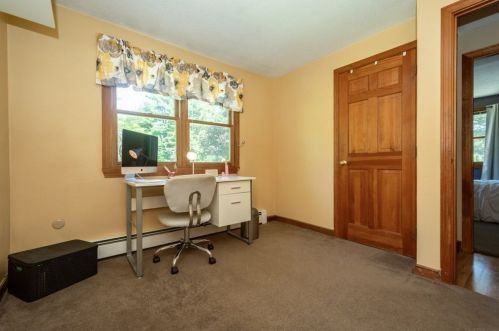 24 Ted Ln, Southborough MA 01772-2027 exterior