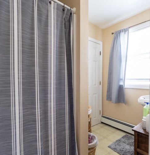 143 Lowell St, Methuen MA 01844-6825 exterior