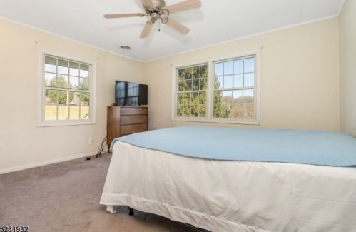 486 Adamic Hill Rd, Milford NJ  08848-1742 exterior