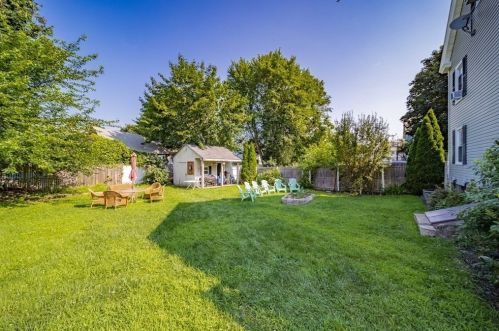 19 Frederick St, Montgomery MA 01085-3180 exterior