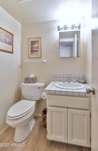 219 Carol Ann Way, Phoenix AZ 85032-4060 exterior