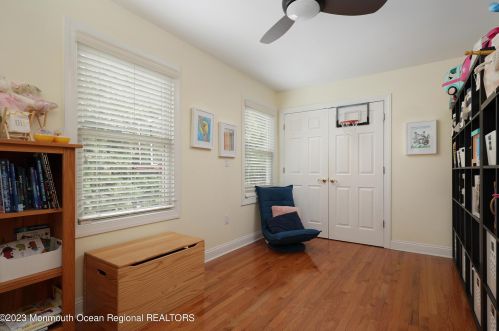 26 Orch Pl, Little Silver NJ 07739-1428 exterior