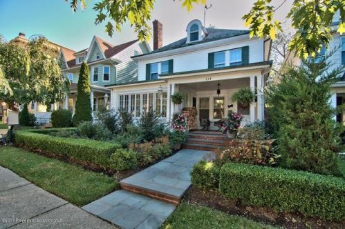 614 Taylor Ave, Scranton, PA 18510-1817