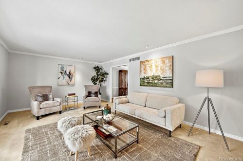 7261 Jersey Ct, Englewood, CO 80112-1512