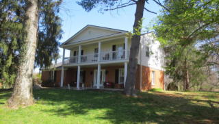 2307 Evergreen Rd, Louisville KY  40223-1315 exterior