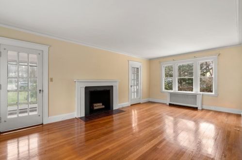 59 Carlton Rd, Newton MA 02468-1916 exterior