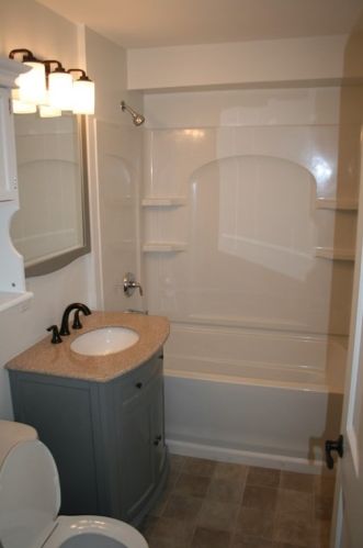 906 Southbridge St, Worcester MA 01610-2927 exterior