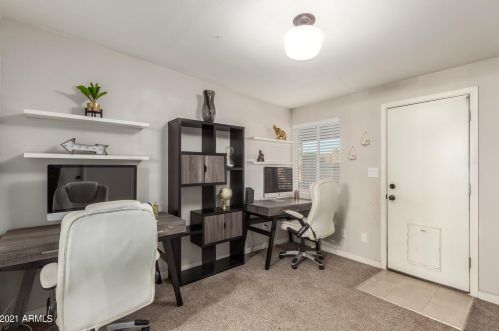 1406 Clarendon Ave, Phoenix AZ 85018-5524 exterior