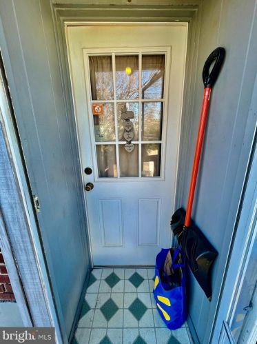 39 Harvard Ave, West Deptford NJ 08093-1808 exterior