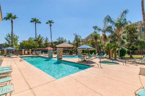 18416 Cave Creek Rd, Phoenix, AZ 85032-1005