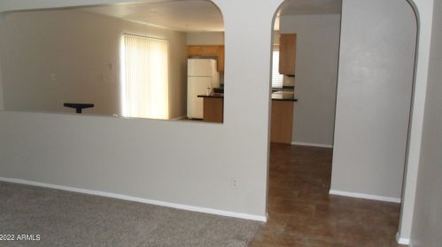 4142 81st Ave, Phoenix AZ  85033-2901 exterior