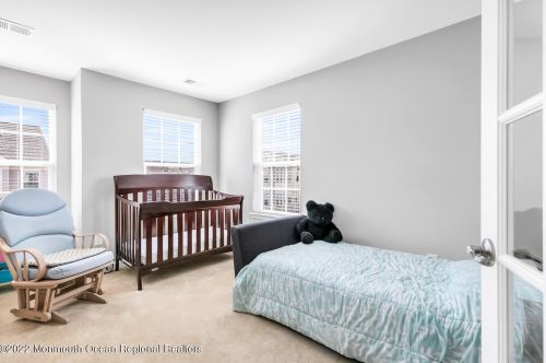 42 Kyle Dr, Tinton Falls NJ  07712-7536 exterior