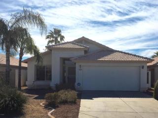 103 Muriel Dr, Phoenix AZ  85022-1859 exterior