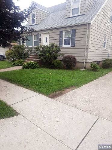 40 Davidson St, Belleville NJ  07109-3208 exterior