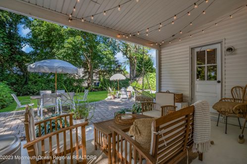 410 Belmont Ave, Tinton Falls NJ 07712-4706 exterior