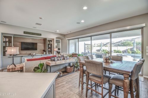 7911 30th Way, Phoenix AZ 85016-8927 exterior