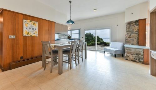 142 Crabtree Rd, Quincy MA 02171-1250 exterior