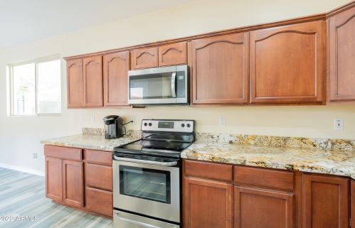 1847 Dunbar Dr, Phoenix AZ  85042-6856 exterior