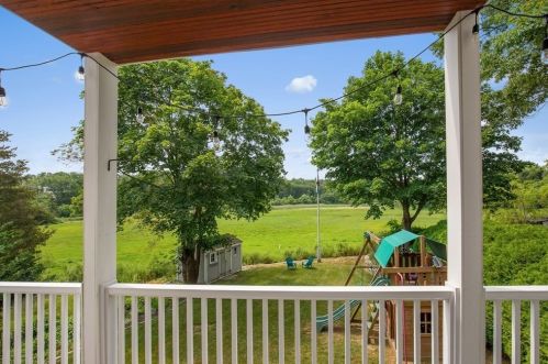 6 Chestnut Rd, Hingham MA 02043-1415 exterior