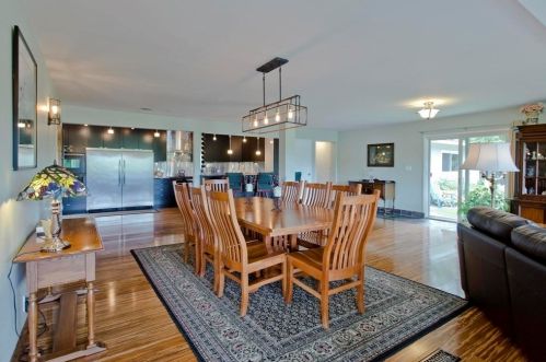 95 Llewellyn Dr, Montgomery MA 01085-2513 exterior