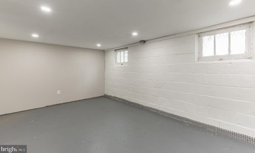 602 Salem Ave, West Deptford NJ  08096-3118 exterior