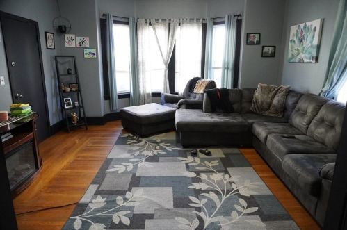 192 Barnaby St, Fall River MA 02720-3556 exterior