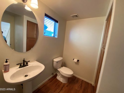 7716 37th Way, Phoenix AZ  85042-9656 exterior