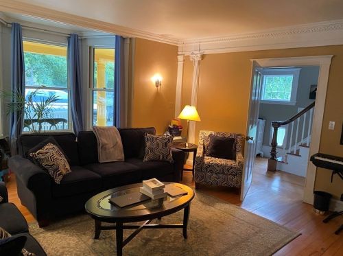 244 Pleasant St, Arlington MA  02476-8134 exterior