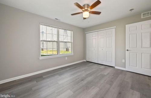 1162 Tristram Cir, West Deptford NJ  08051-2239 exterior