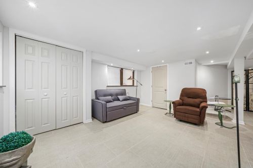 2541 Kenilworth Ave, Forest View IL 60402-2548 exterior