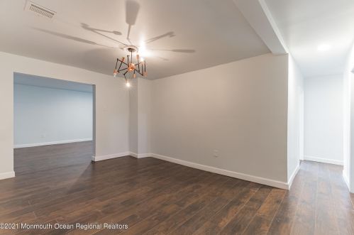 720 Carter Ave, West Deptford NJ  08096-1468 exterior