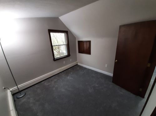 24 Emerald Rd, Nahant MA 01908-1358 exterior